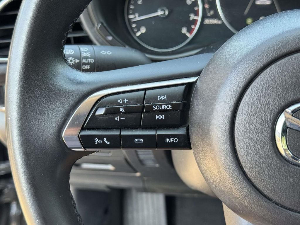 Used 2025 MAZDA CX-30 AWD 2.5 S w/ Preferred Package image 12