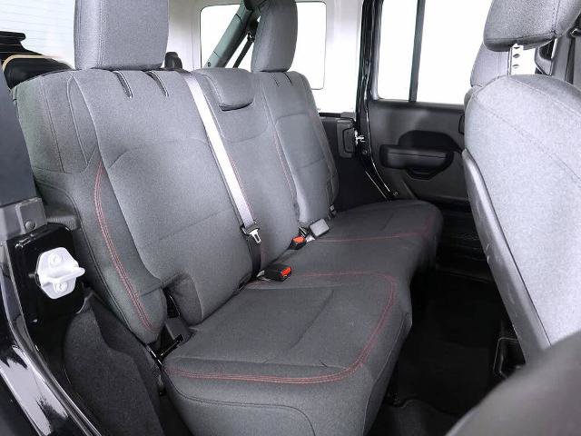 Used 2025 Jeep Wrangler Unlimited Rubicon AWD/4WD image 16