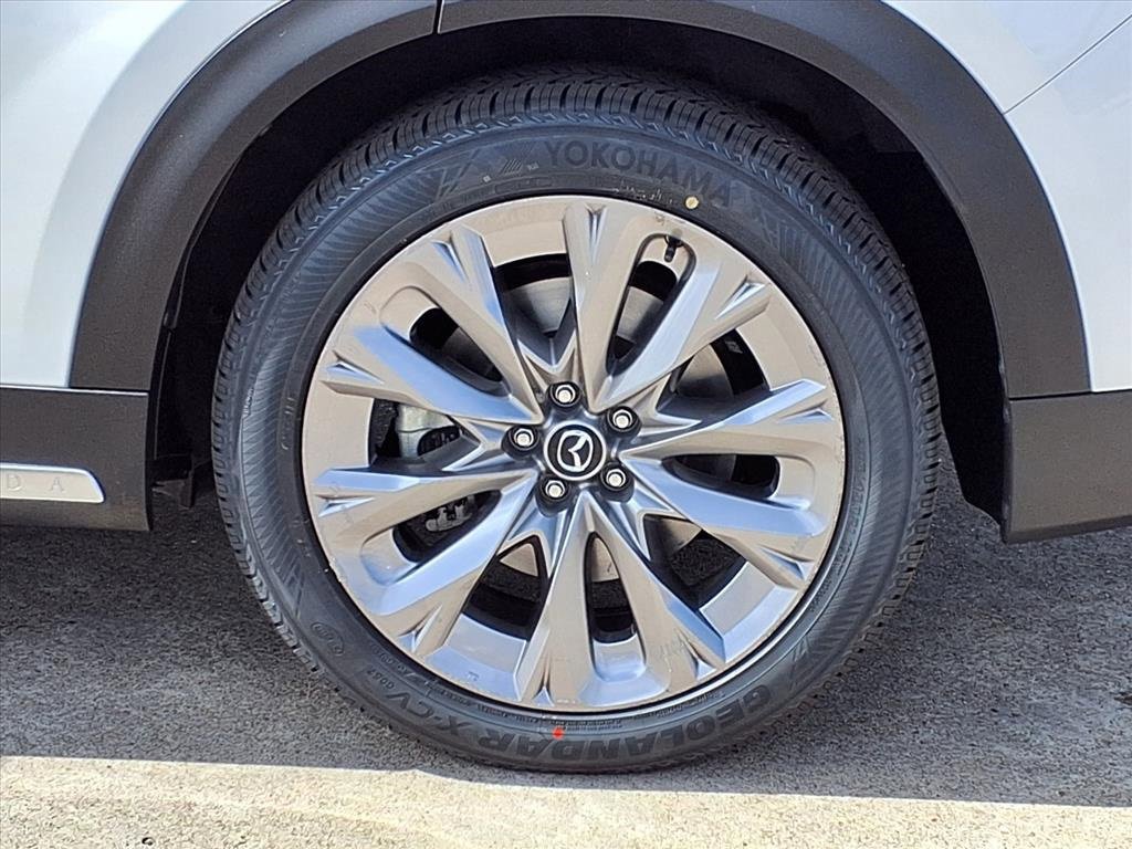 Used 2024 MAZDA CX-90 3.3 Turbo w/ Premium Package image 32