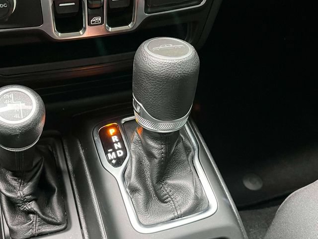 Used 2021 Jeep Gladiator Sport AWD/4WD image 31