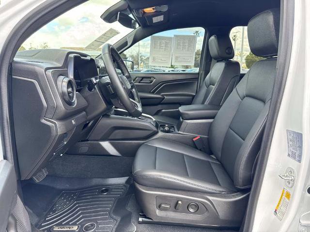 Used 2025 Chevrolet Colorado Trail Boss w/ Midnight Edition image 20