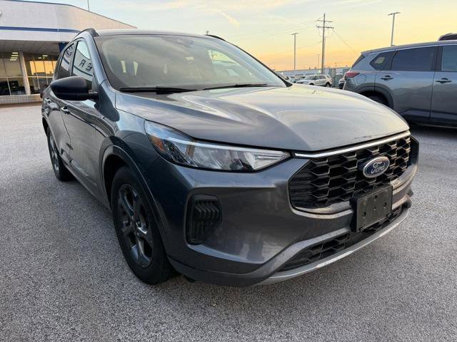 Certified 2023 Ford Escape ST-Line image 5