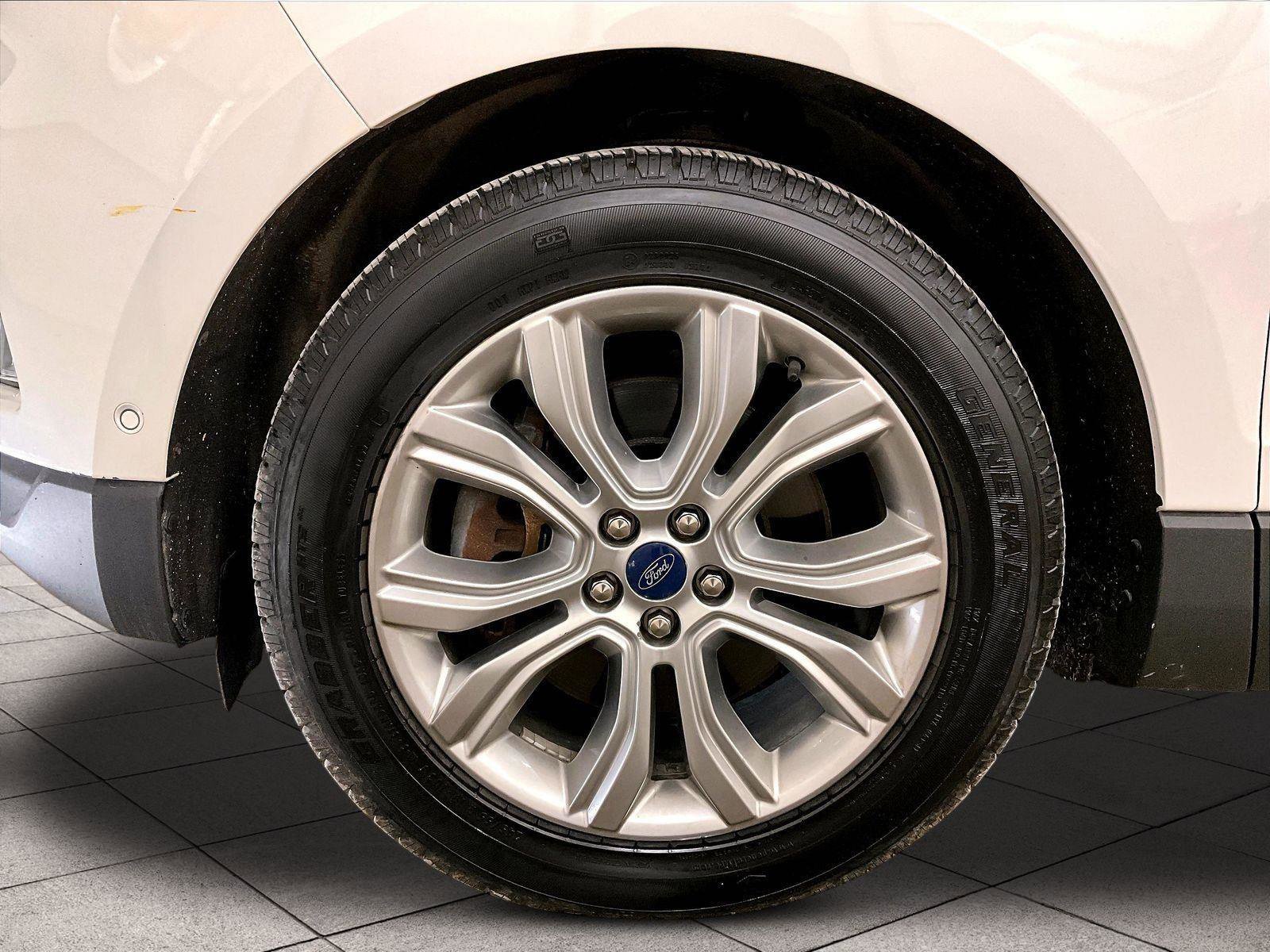 Certified 2020 Ford Edge Titanium w/ Equipment Group 301A AWD/4WD image 8