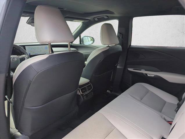 Used 2025 Lexus RX 350 F Sport w/ Convenience Package AWD/4WD image 18