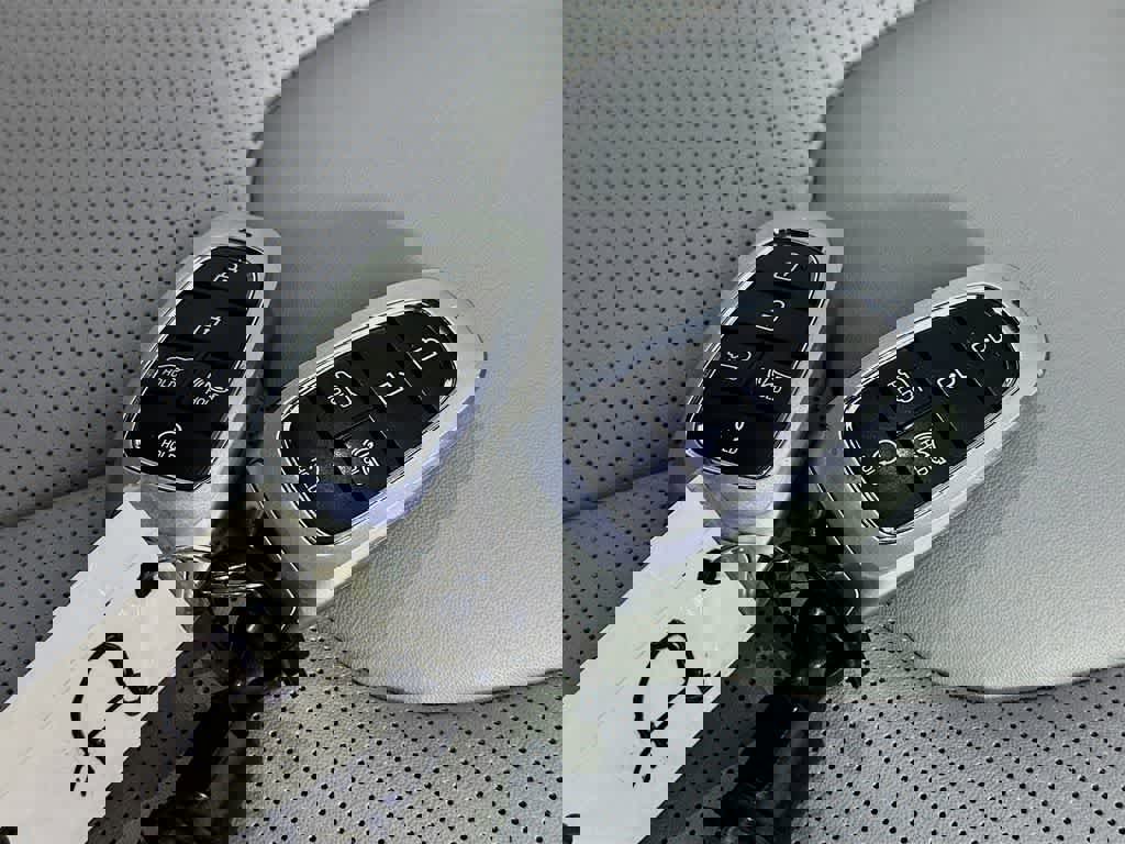 Used 2023 Hyundai Palisade SEL w/ Cargo Package image 23