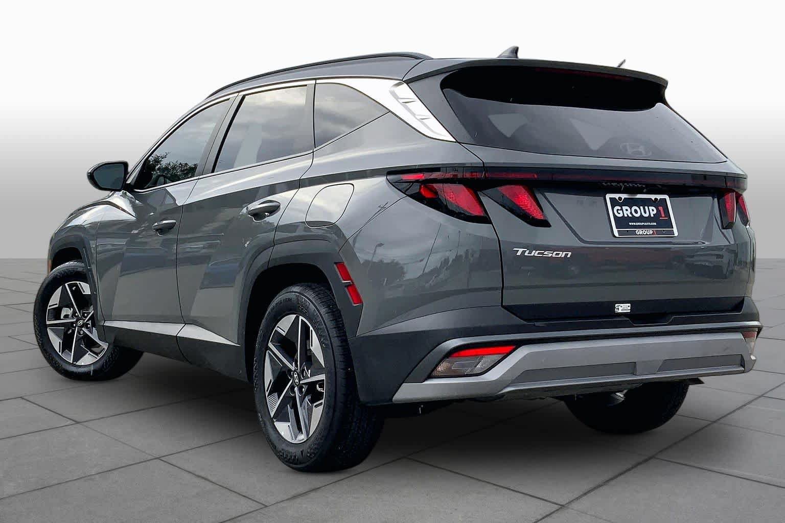 Used 2025 Hyundai Tucson SEL FWD image 12