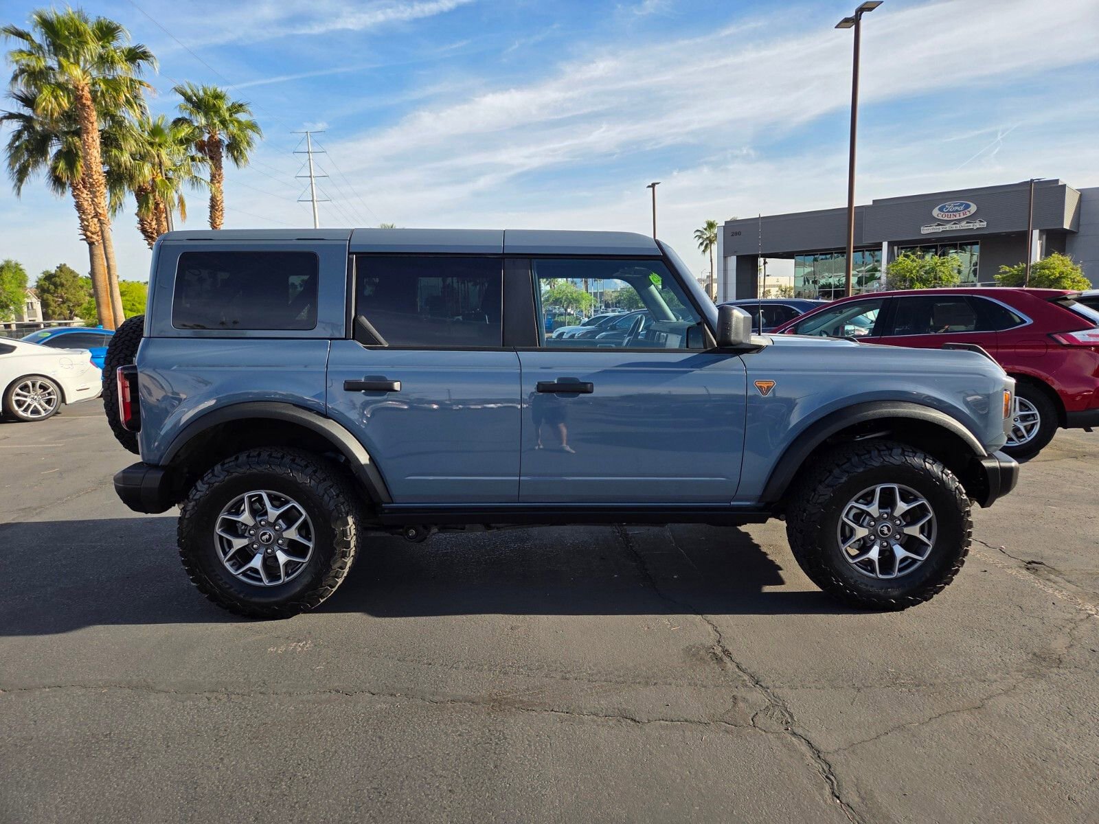 Certified 2025 Ford Bronco Badlands AWD/4WD image 7