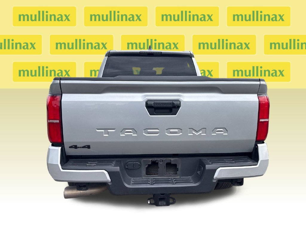 Used 2024 Toyota Tacoma TRD Off-Road AWD/4WD image 30
