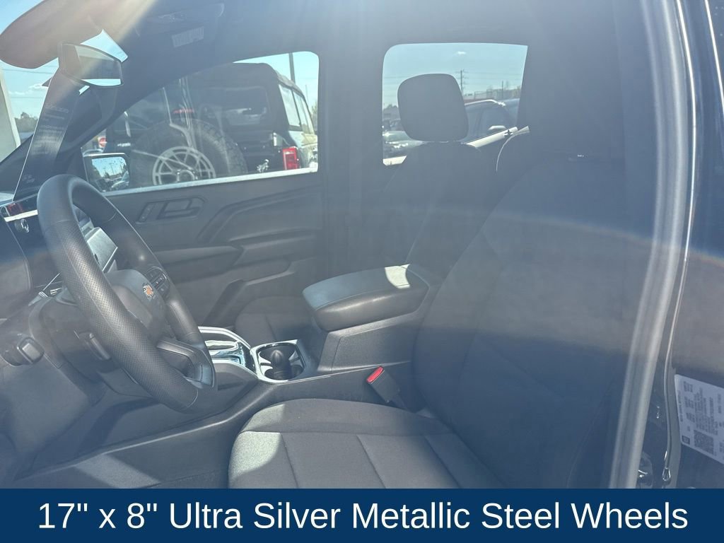 Used 2025 Chevrolet Colorado W/T w/ Advanced Trailering Package image 13