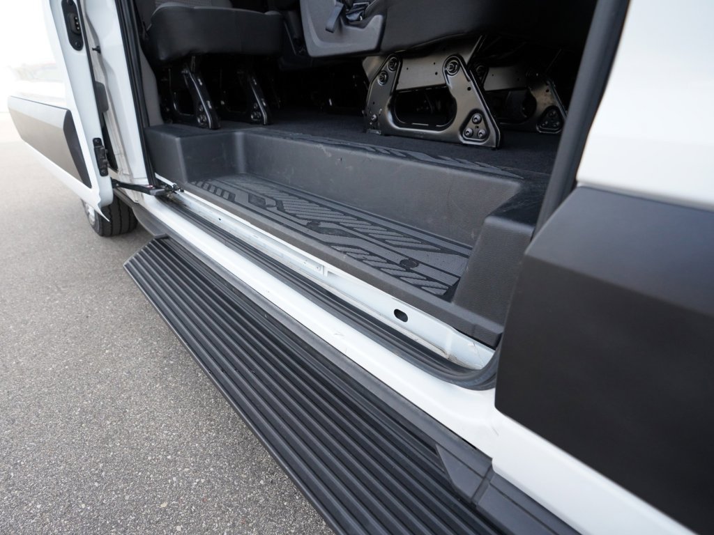 Certified 2024 Ford Transit 350 XLT RWD image 19