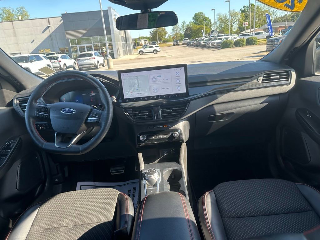 Certified 2023 Ford Escape ST-Line w/ Tech Pack #1 image 18