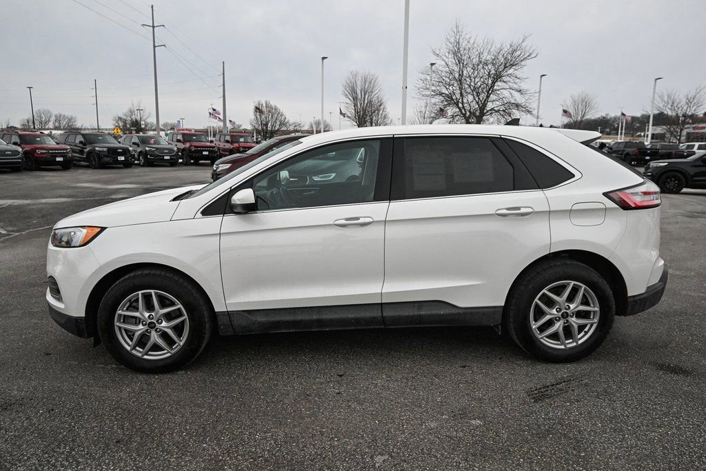 Certified 2024 Ford Edge SEL w/ Convenience Package image 4