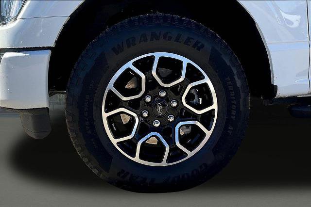 Certified 2022 Ford F150 XLT w/ Equipment Group 302A High image 35