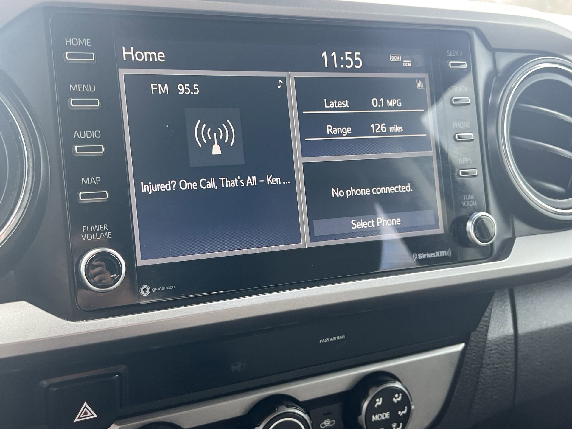 Used 2020 Toyota Tacoma 4x4 Double Cab image 11