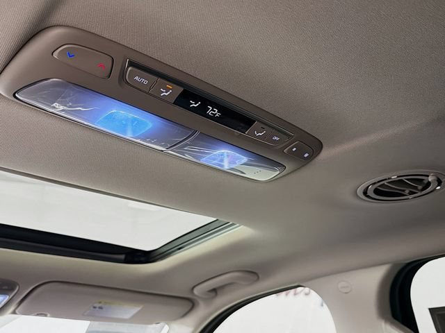 Used 2024 Kia Telluride S w/ S Sunroof Package FWD image 32