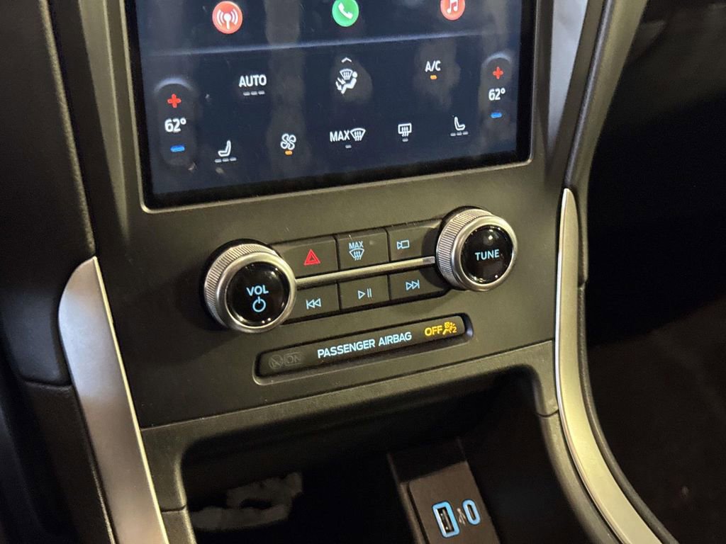 Certified 2024 Ford Edge SEL w/ Convenience Package image 21