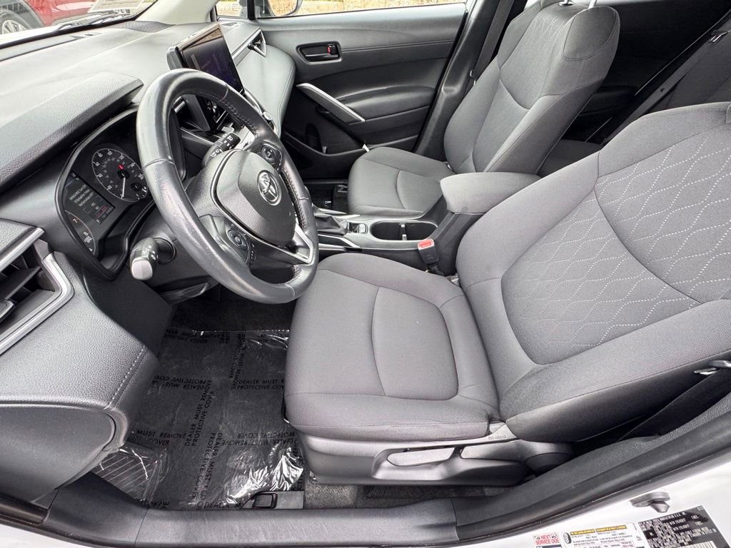 Used 2024 Toyota Corolla Cross LE AWD/4WD image 16