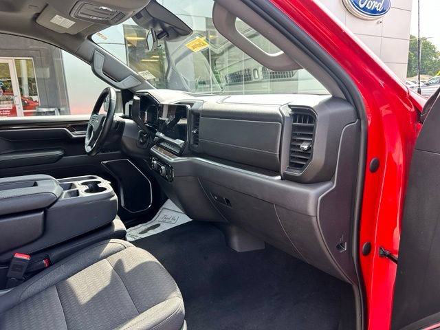 Used 2023 Chevrolet Silverado 1500 LT AWD/4WD image 49