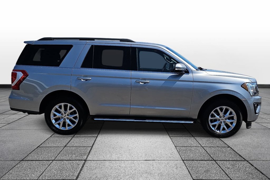 Certified 2021 Ford Expedition XLT AWD/4WD image 4