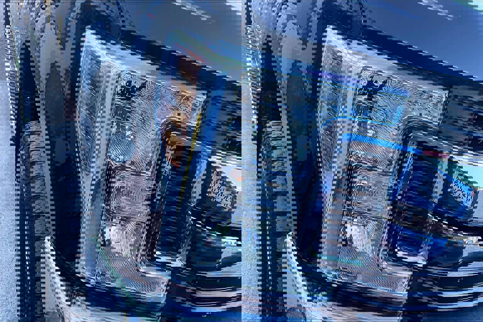 Certified 2019 Ford F350 XLT w/ XLT Premium Package image 27