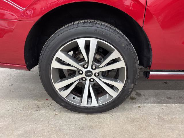 Certified 2021 Ford Expedition Max Platinum image 30