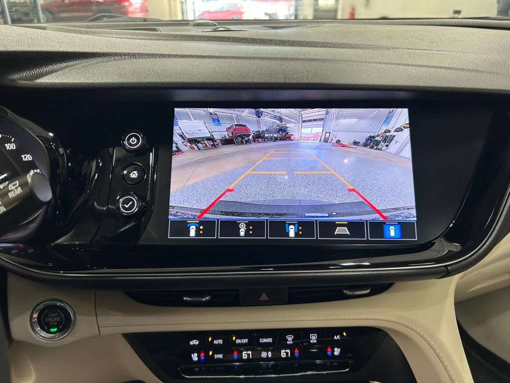 Used 2021 Buick Envision Avenir AWD/4WD image 23