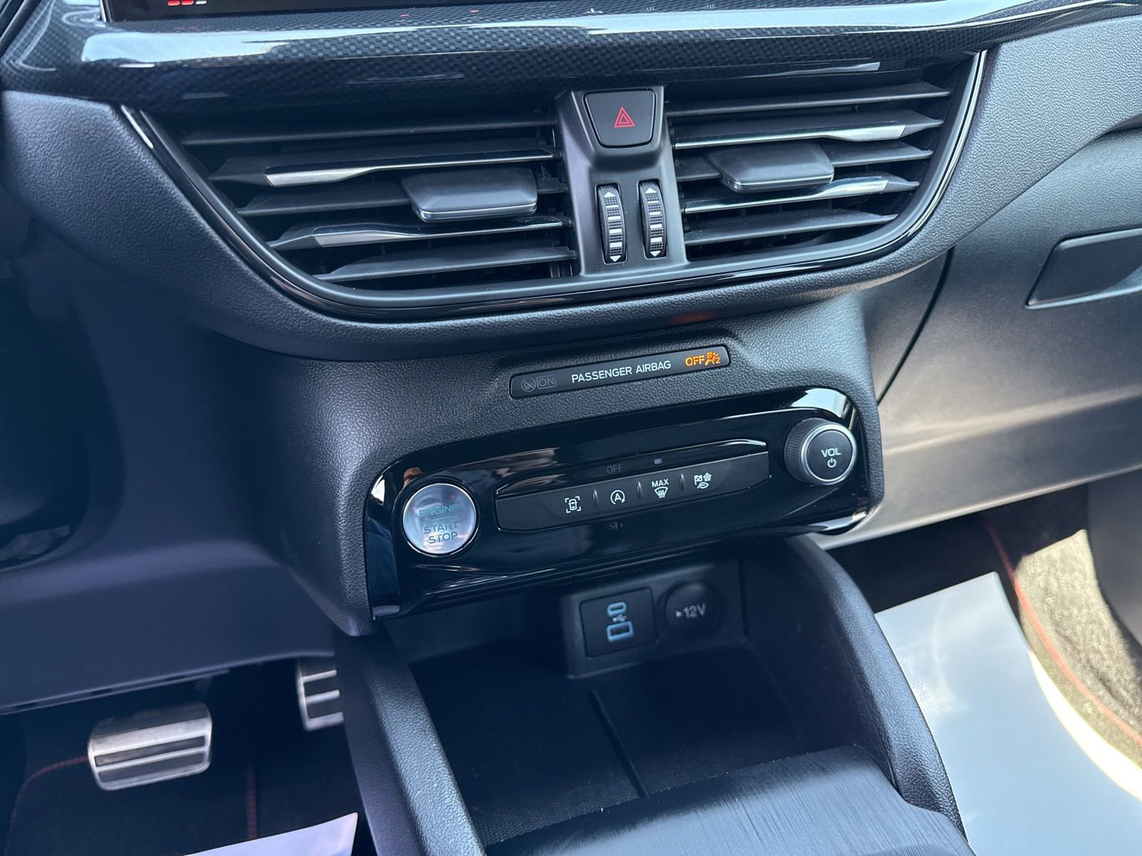 Certified 2023 Ford Escape ST-Line w/ Tech Pack #1 FWD image 34