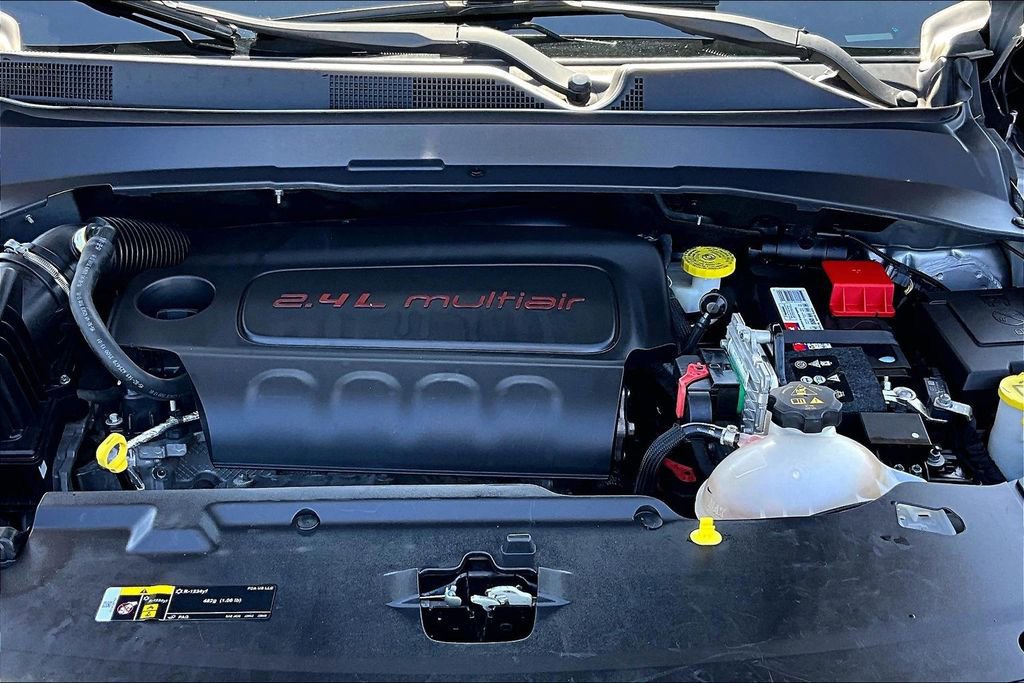 Used 2022 Jeep Compass Limited image 12