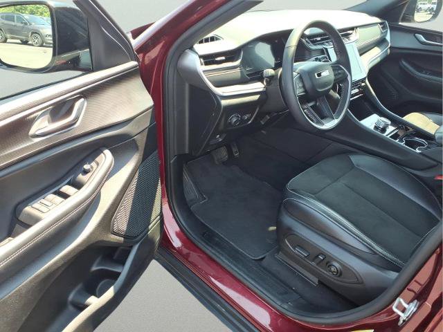 Used 2023 Jeep Grand Cherokee L Laredo AWD/4WD image 9