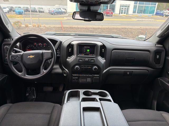 Used 2024 Chevrolet Silverado 2500 Custom w/ Custom Value Package image 27