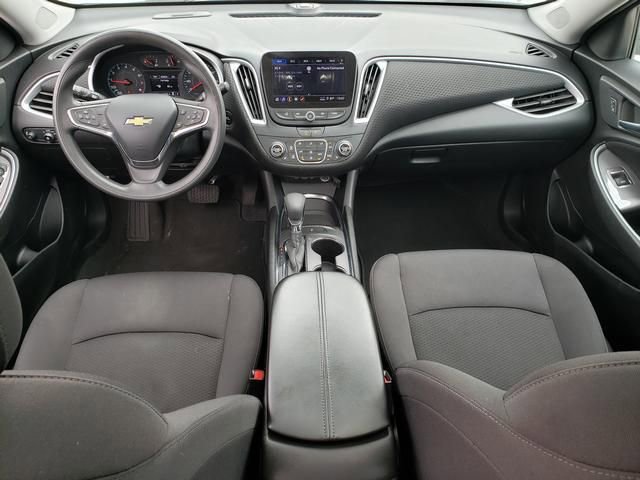 Used 2023 Chevrolet Malibu LT FWD image 17