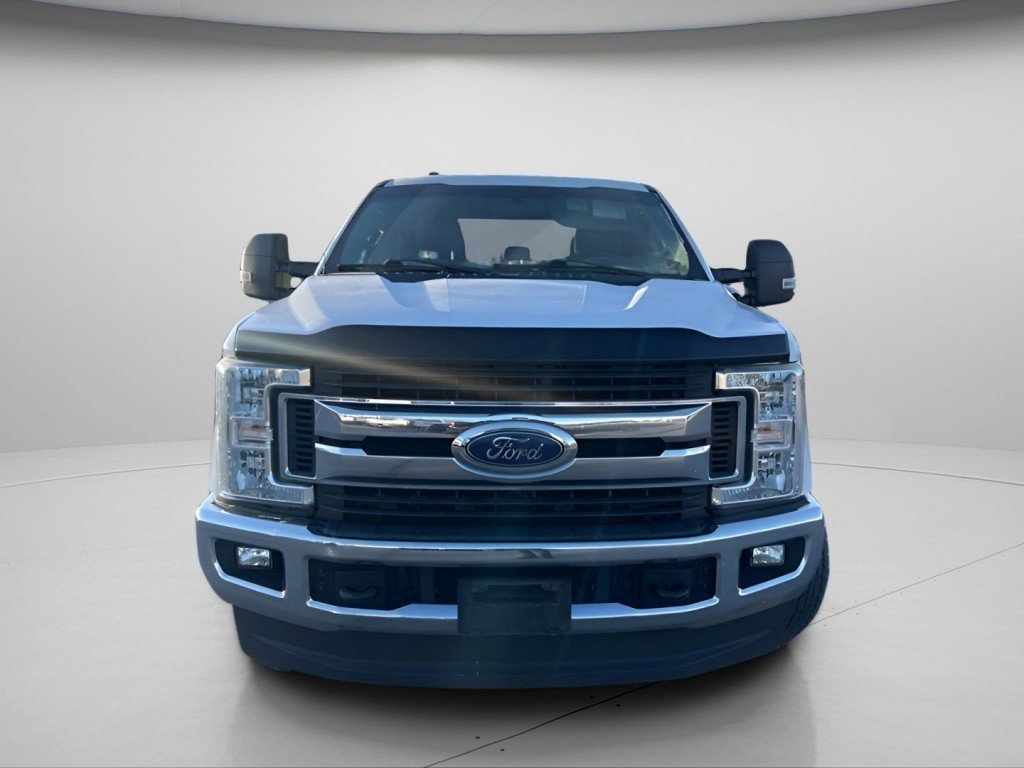 Certified 2019 Ford F350 XLT w/ XLT Value Package image 15