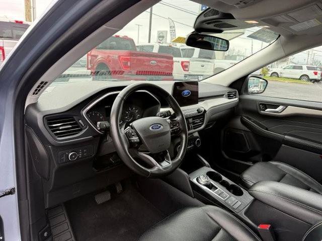 Certified 2022 Ford Escape SEL image 12