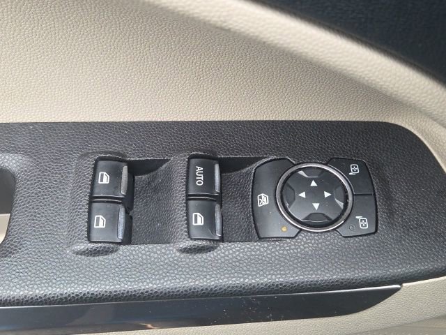 Certified 2018 Ford EcoSport SE image 17