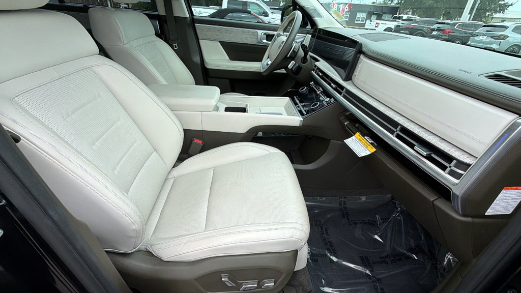 Used 2025 Hyundai Santa Fe Calligraphy FWD image 26