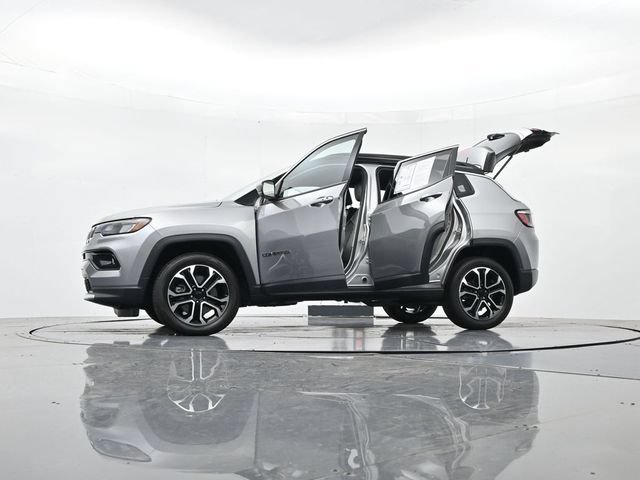 Used 2023 Jeep Compass Limited AWD/4WD image 56