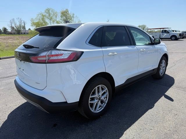 Certified 2024 Ford Edge SEL w/ Convenience Package AWD/4WD image 5