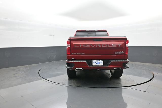 Used 2019 Chevrolet Silverado 1500 High Country w/ Technology Package AWD/4WD image 6