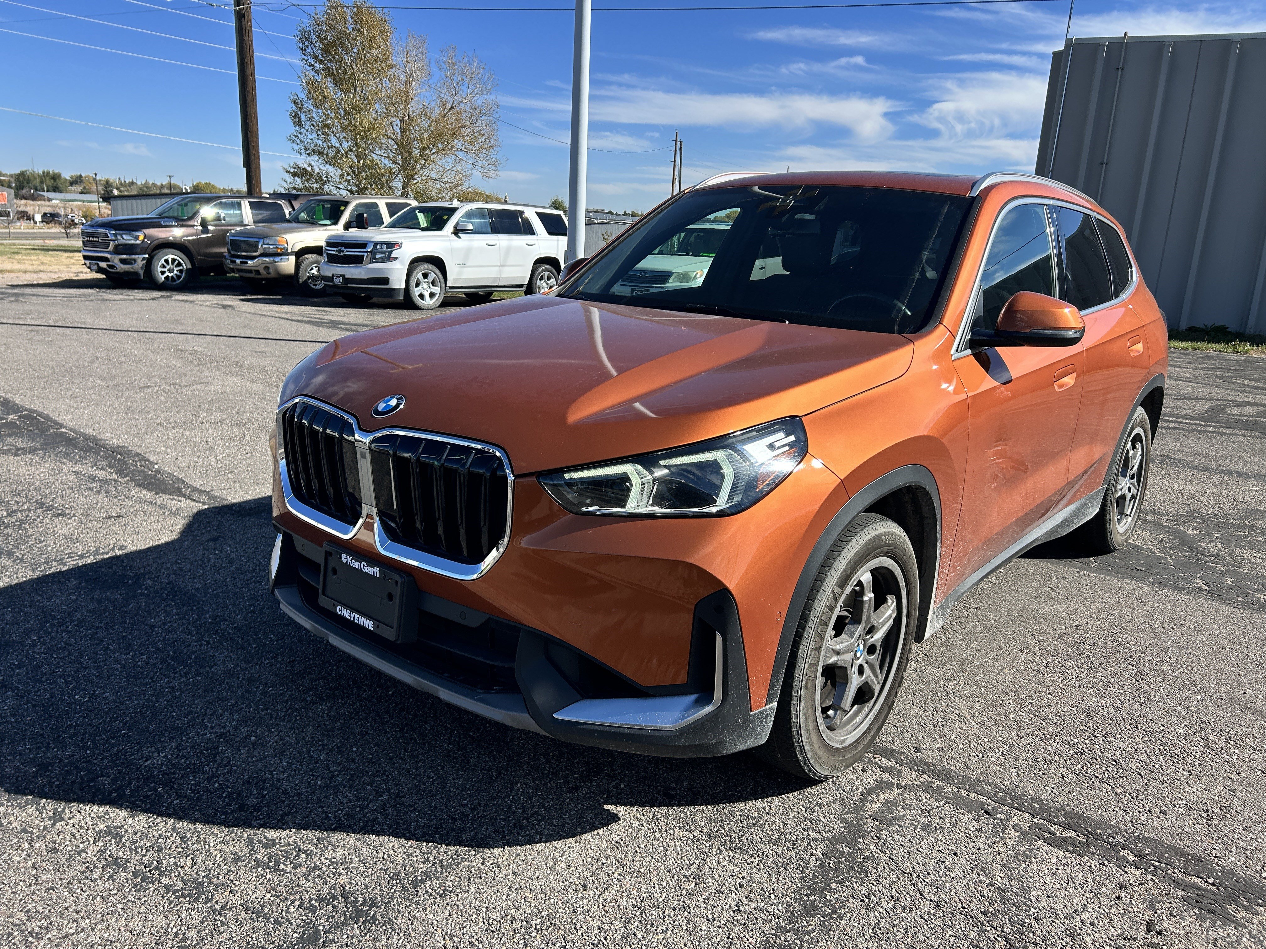 Used 2023 BMW X1 xDrive28i AWD/4WD image 1