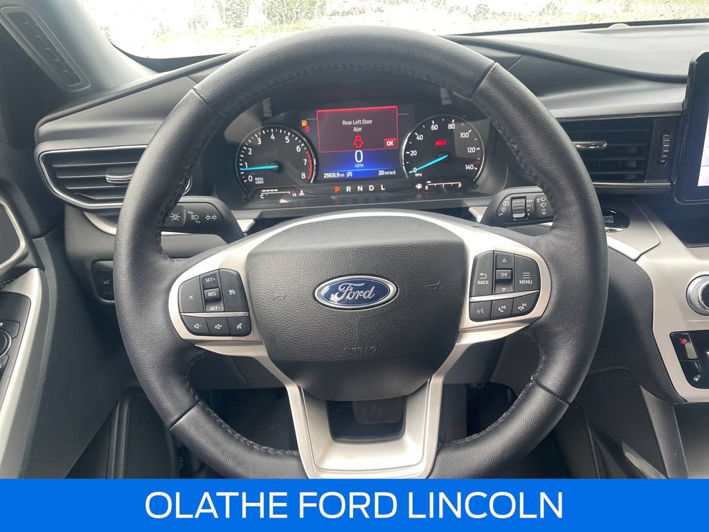 Certified 2023 Ford Explorer XLT w/ Equipment Group 202A AWD/4WD image 26
