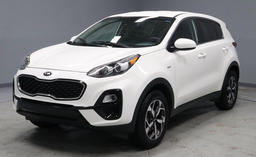 Used 2020 Kia Sportage LX image 6