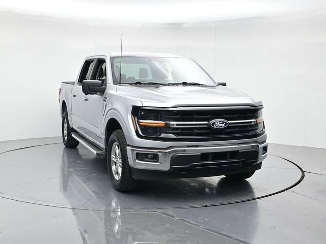 Certified 2024 Ford F150 XLT w/ Mobile Office Package AWD/4WD image 4