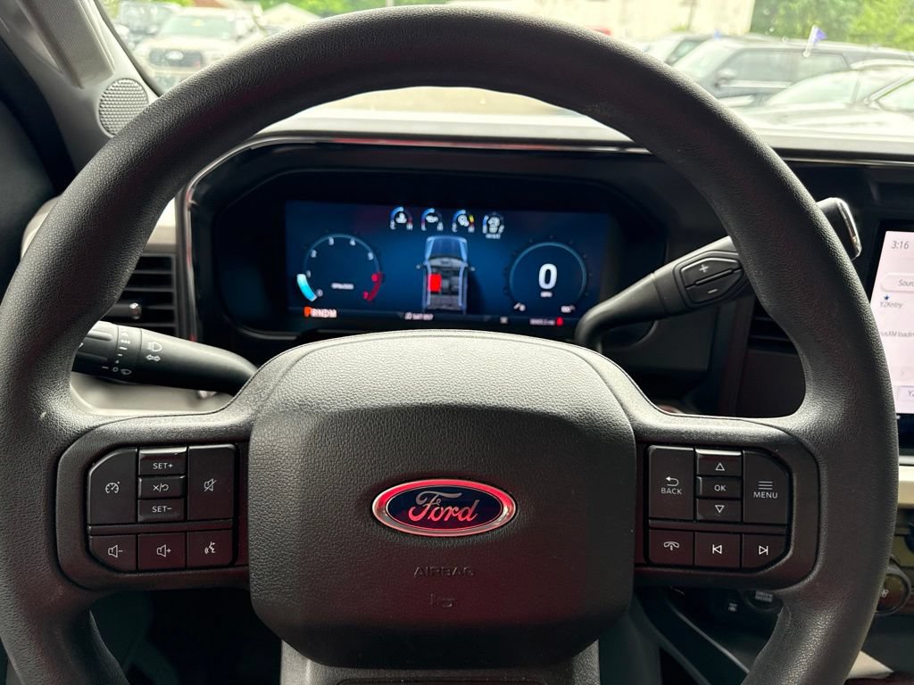 Certified 2024 Ford F250 XLT w/ XLT Premium Package AWD/4WD image 10