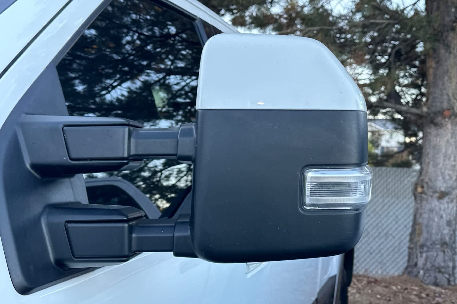 Certified 2022 Ford F250 Lariat w/ Lariat Ultimate Package AWD/4WD image 6
