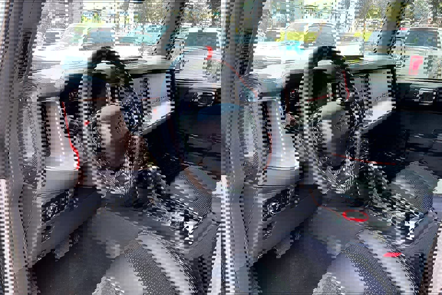 Certified 2024 Ford Bronco Raptor w/ Interior Carbon Fiber Pack 6 AWD/4WD image 8