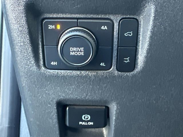 Certified 2025 Ford Expedition Max Active image 30