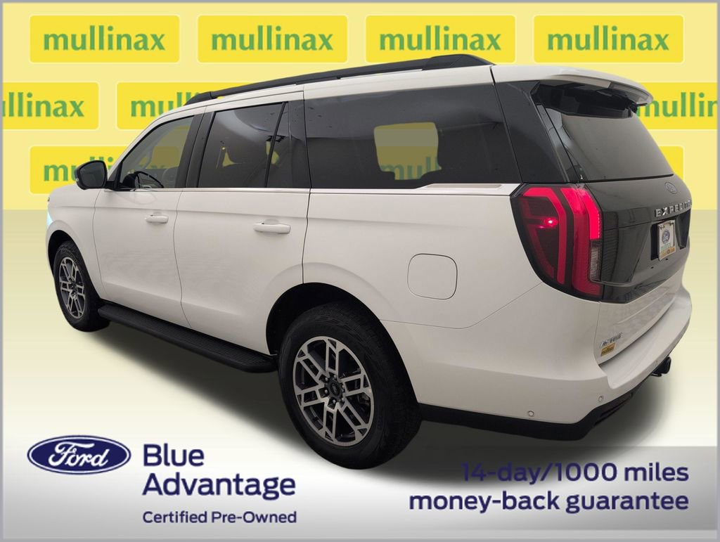 Certified 2025 Ford Expedition Active AWD/4WD image 9