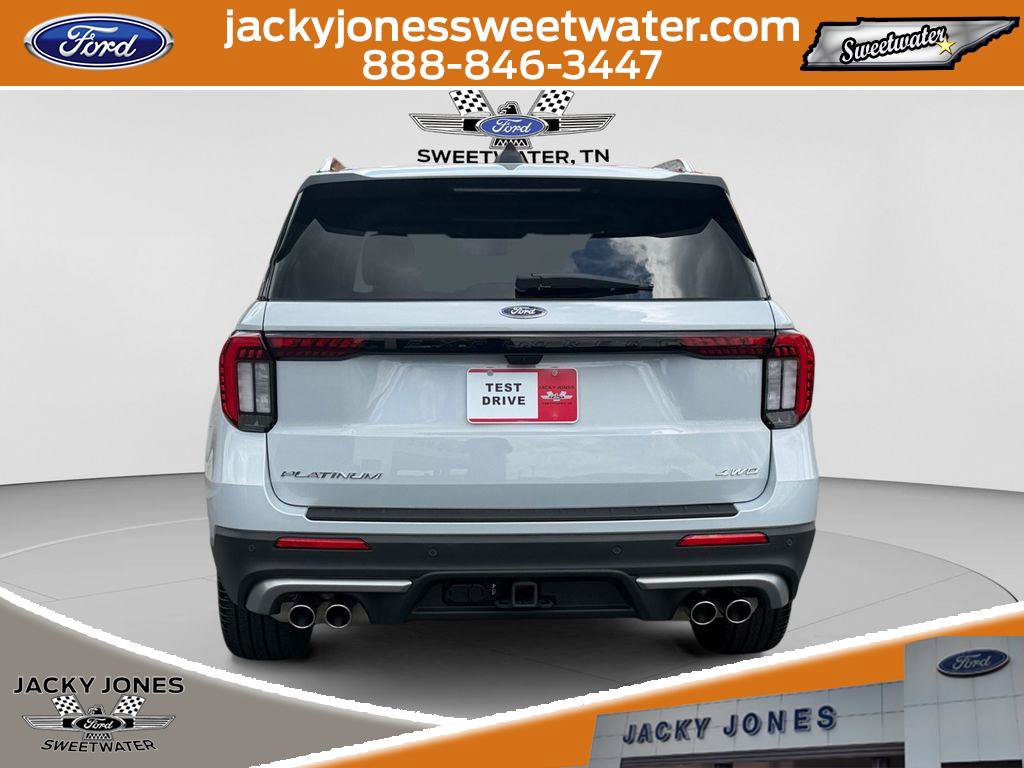 Certified 2025 Ford Explorer Platinum w/ Ultimate Package AWD/4WD image 4