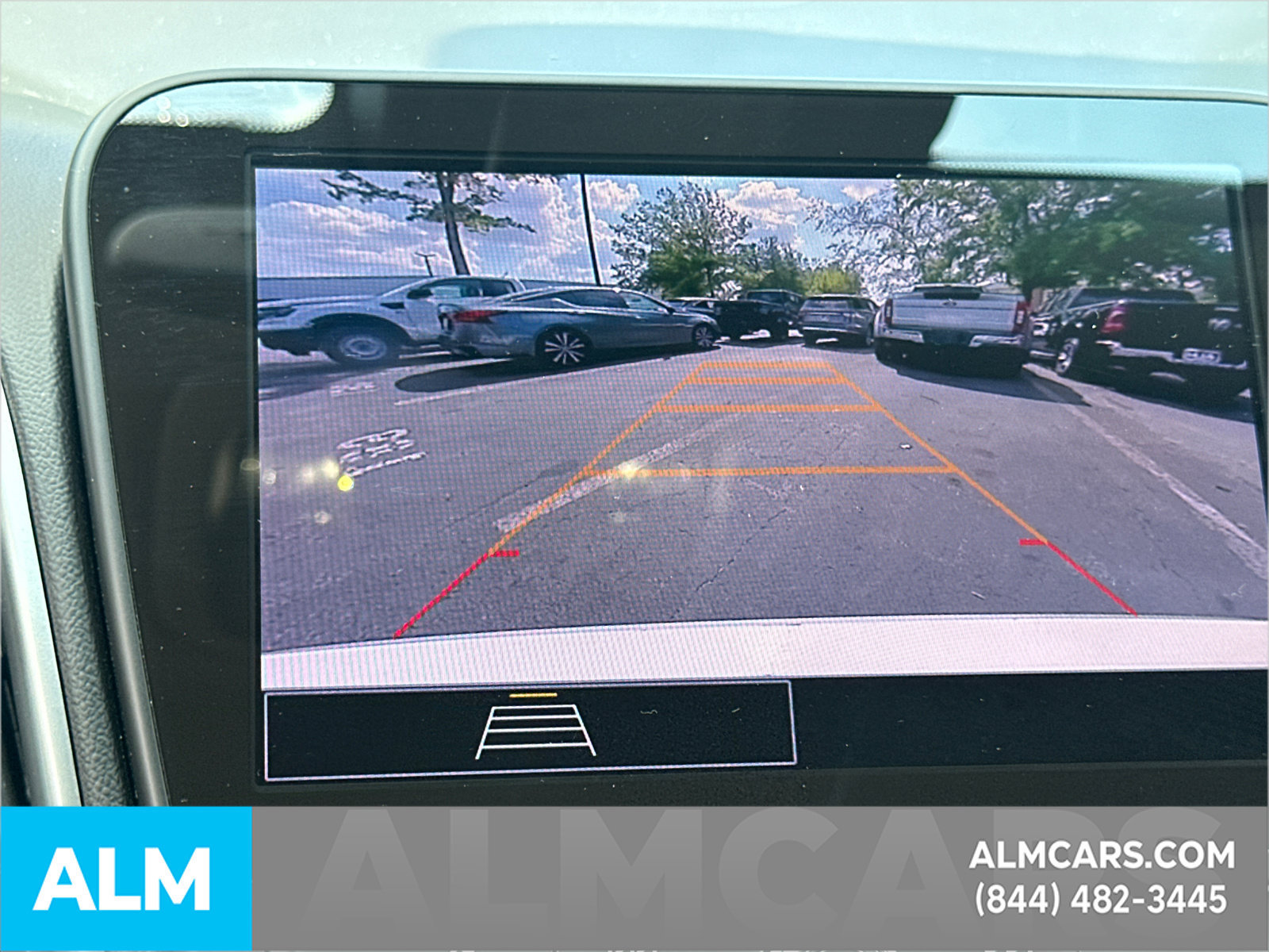 Used 2025 Chevrolet Malibu LT FWD image 32