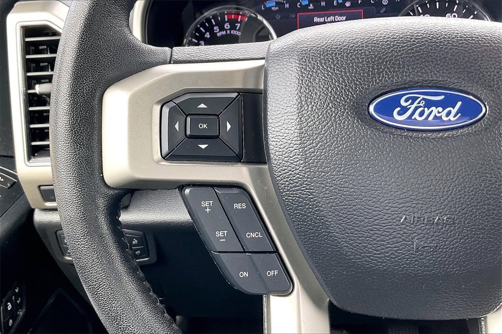 Certified 2020 Ford F250 Lariat w/ Lariat Value Package image 10